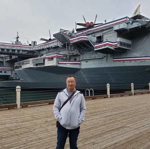 Meet your Posher, Simon